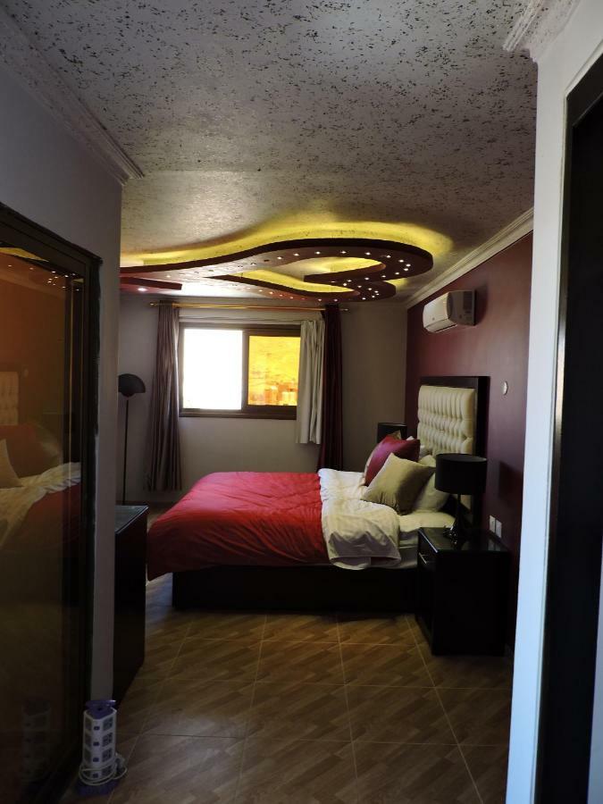 Valentine Inn Luxury Wadi Musa Exterior photo